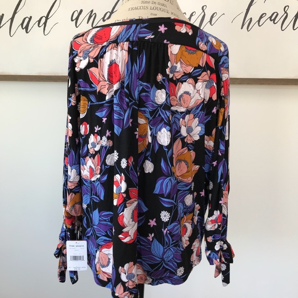 NWT Free People Keepin’ On Printed Top C1 - Picture 5 of 8